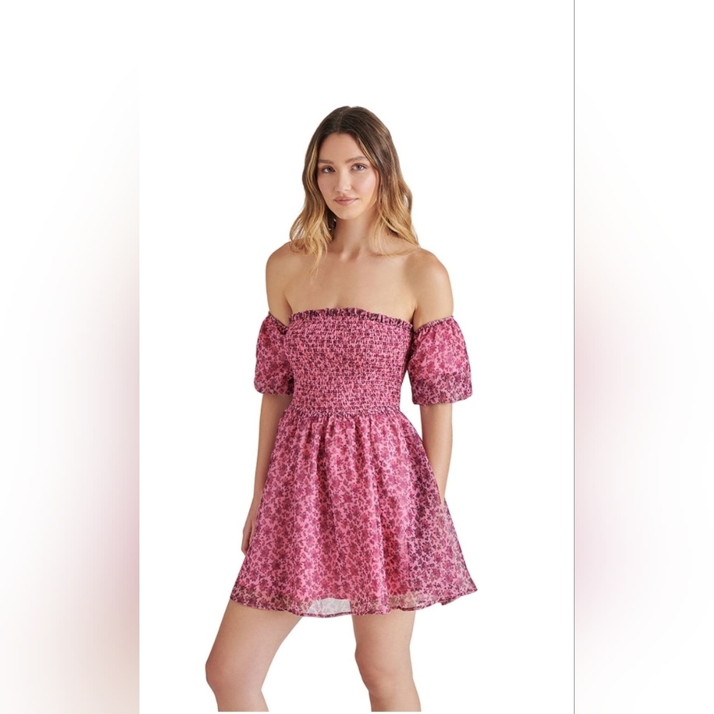 Betsey Johnson Women's Puff Sleeve Dress Pink Floral Smocked NWT